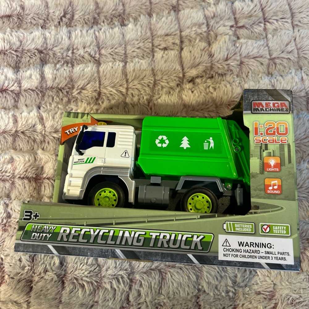 Vibrant Green and White Recycling Truck Toy
